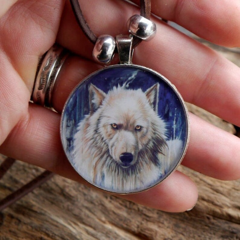 Wolf Totem Animal Wildlife Art Pendant Necklace Winter/'s Edge