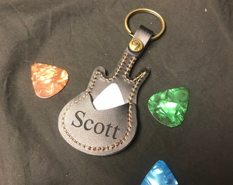 Custom engraved Guitar shapes Plectrum holder Key Ring