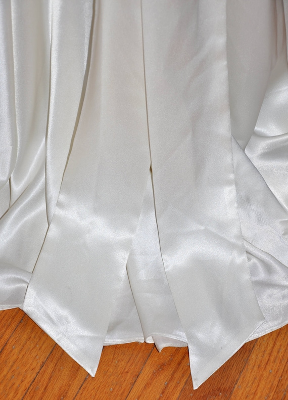 Vintage Ivory Satin, Drop Waist Sequin, and Rhine… - image 5