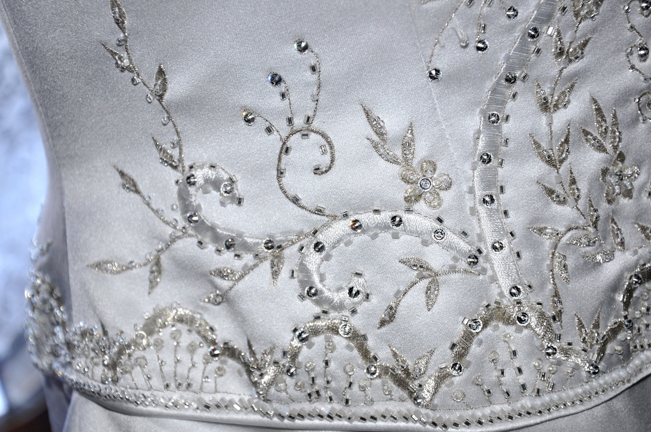 Vintage White Oleg Cassini Wedding Gown, White Oleg Cassini Bridal Gown,  White Beaded Oleg Cassini Bride Gown, Princess Strapless Bride Gown - Etsy