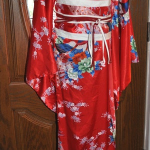 Vintage Japanese Red White and Blue Kimono, Wedding Kimono Robe image 2