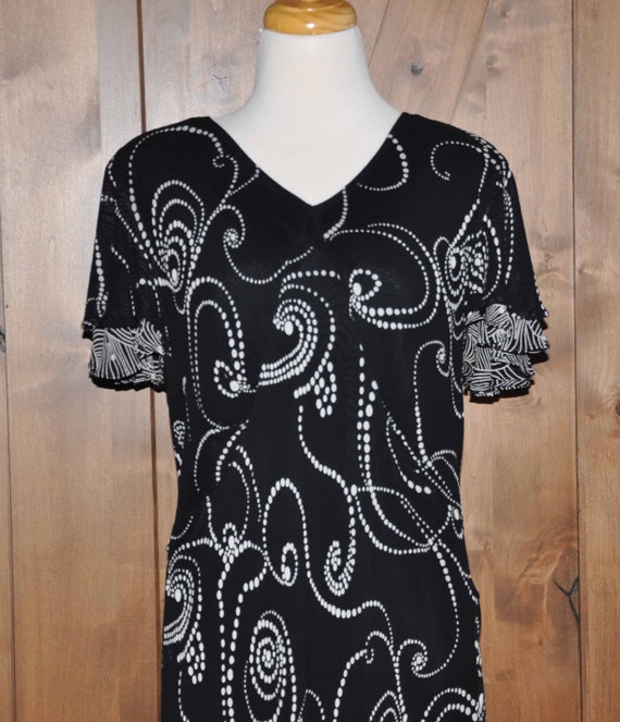 Bedford Fair Lifestyles Black & White Short Sleeve