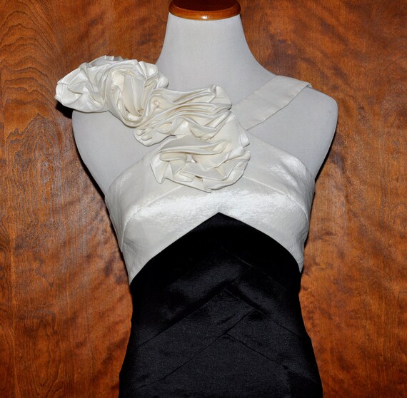Jessica McClintock Black and White Formal Dress, V