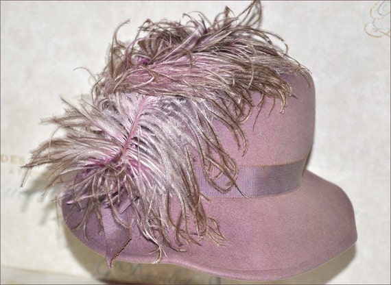 Purple Feather Hat, Purple Felt Hat, Lavender Felt Hat, Lavender Fedora, Purple Fedora, Ostrich Feather Hat, Vintage Purple Fedora View 2