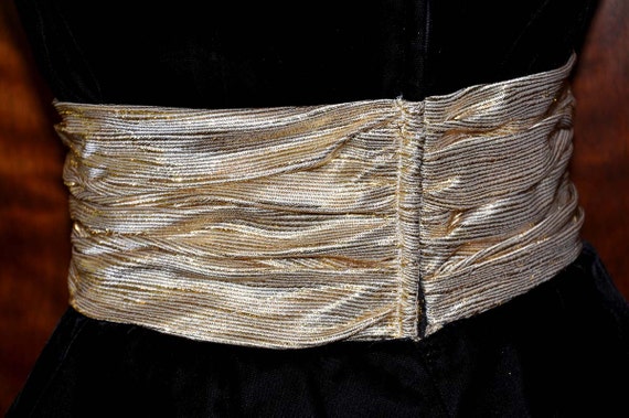 Vintage Black Velvet, Gold Lamaze Gown, Full Leng… - image 4