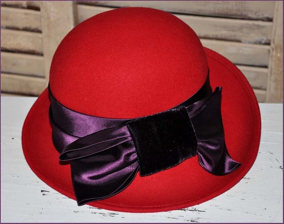 Red Wool Hat, Ladies Red Hat, Red Hat Society, Red