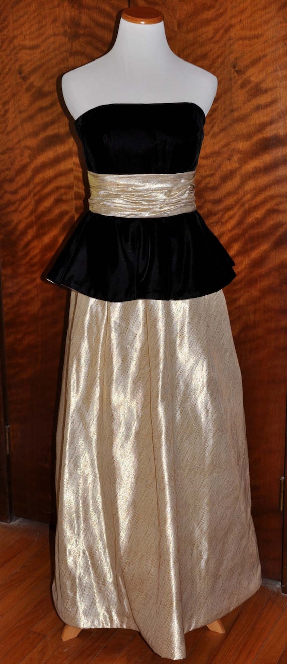 Vintage Black Velvet, Gold Lamaze Gown, Full Leng… - image 3