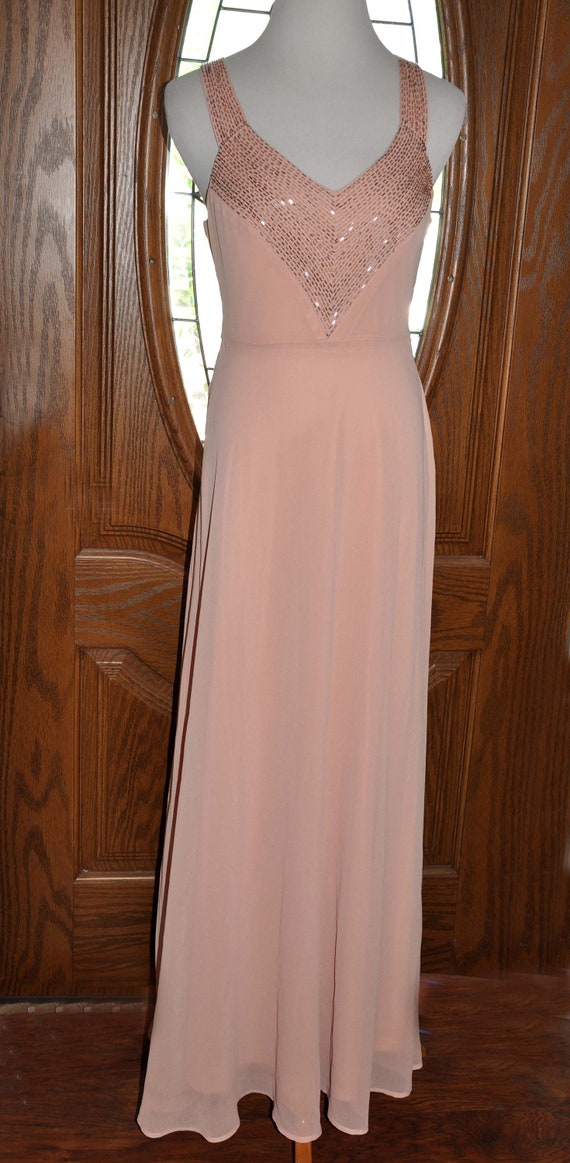 Forever 21 Peach V-neck Beaded Formal Evening Gown, Pastel Peach Beaded Formal Gown, Beaded Peach Gown, Sz 2 Beaded Evening Gown