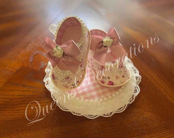 Vintage Floral Shoe Cake Topper/Ivory and Pink Shoe Cake Topper/Girl Baby Shower/Favors /Cake Topper/ Baby Shower Favors/Baby Shower Decor.