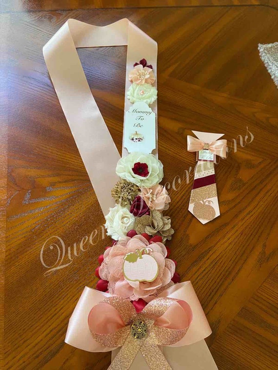 Autumn Baby Shower  / Little Pumpkin/ Maternity Sash/ Girl Baby Shower/ Autumn Themed Baby Shower/Set of Mommy and Daddy Pin