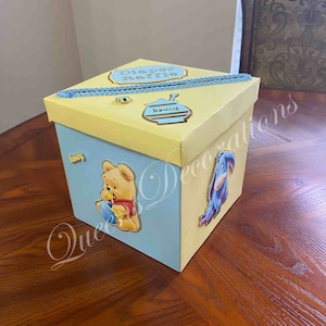 Winnie The Pooh and Friends Boîte de cartes de douche de bébé / Porte-carte d’invité / Boîte de jeux de douche de bébé / Boîte de cartes Eeyore, porcelet et tigger.