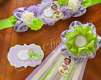 Mommy To Be Sash/ Princess Themed Baby Shower Set of Mommy and Daddy Pins/ Girl Baby Shower/ Princess Mommy To Be Sash.