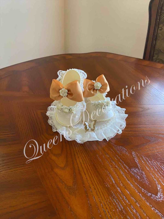 Ivory Cake Topper Shoes/ Elegant Baby Shower/ Cute Cake Topper/ Girl Baby Shower/ Paper Shoes/ Favors.