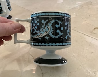 Retro Stackable Coffee Cups Footed Blue Paisley Design Japan
