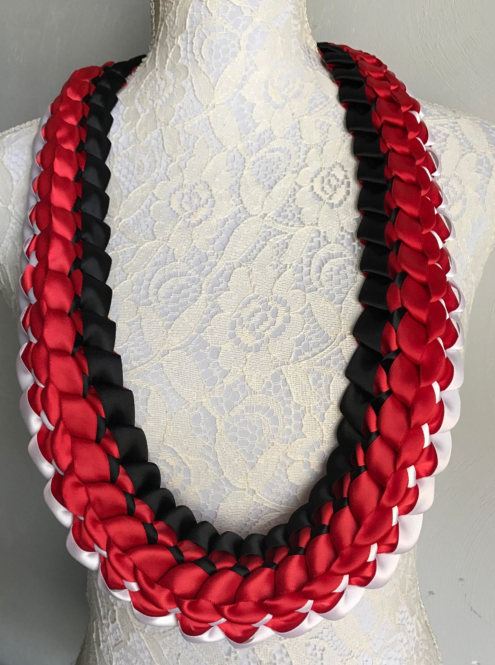 Graduation Lei Red Black and White Lei Satin Ribbon Lei School Etsy