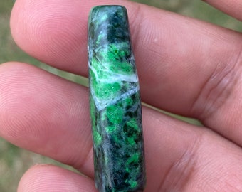 V4771 Maw Sit Sit Jade Beautiful Green and Black Rare Gemstone