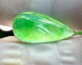 Buy Carat Green Imperial Jadeite Gemstone: Burmese Type A