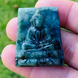 67.50 Carats Burma Green Jade Jadeite,Carving Amulets Thai Buddha Translucent  (untreated )  Pendant