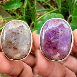 Rare Gemstone Natural Hackmanite UV Color Change,gemstone color change,color change,gem color change,uv reactive,sodalite,silver ring 925