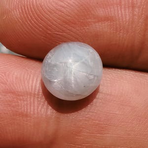 4.80 Carat Burmese Star Sapphire Cabochon: Loose Gemstone