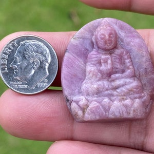 103,50 karat naturlig rubin Burma-snideri Guanyin Buddha (obehandlad)