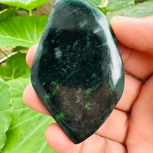 342.50 Carats Rough Kosmochrol Jade,Maw sit sit Jade,green black Jade,Albite jade,gift,jade Burma,Jadeite Burmese  (untreated )