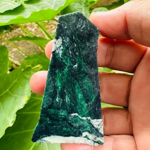 394.50 Carats Rough Kosmochrol Jade,Maw sit sit Jade,green black Jade,Albite jade,gift,jade Burma,Jadeite Burmese  (untreated )