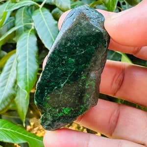 312.50 Carats Rough Kosmochrol Jade,Maw sit sit Jade,green black Jade,Albite jade,gift,jade Burma,Jadeite Burmese  (untreated )