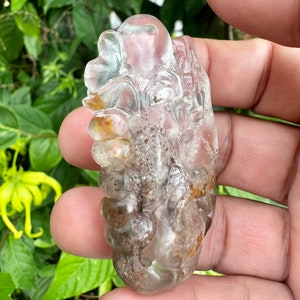 189.50 Carats Natural Carving Pair of crocodiles Garden Quartz Burmese