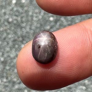 4.70 Carats Natural Ruby Star Sapphire (Untreated) ,Sapphire Burmese