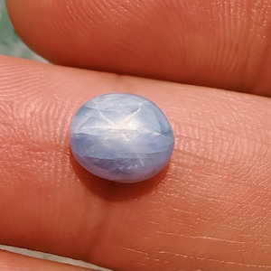 2,50 carats de saphir étoilé naturel (non traité), saphir de Birmanie