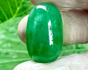 Certified GIT Report NO G A38896 Type A 38.84 Carats Green Certified GIT Report NO G A38896 Type A 38.84 Carats Green