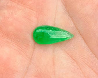 7.20 Carat Green Imperial Jadeite Gemstone: Burmese Type A Jade