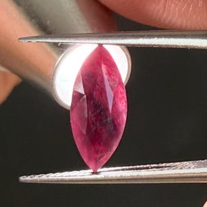 1.60 Carats Natural Ruby Burmese Mong Hsu (Ruby with Blue core Untreated)
