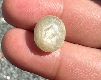 13.10 Carats Natural Star Sapphire Mogok Burmese (Untreated)