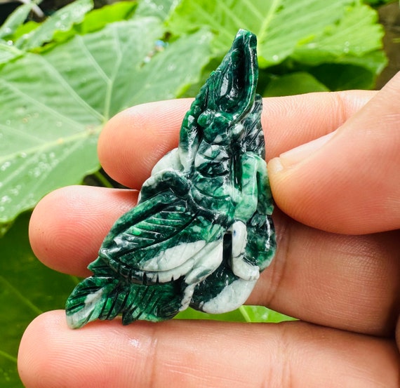 Burmese Jade Insect Carving Burmese Jade Insect Carving