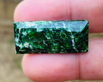 Jade Birman Maw Sit Sit Naturel - 3,68 Ct - Octogone Vert Opaque - Pièce Unique