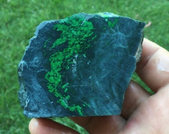 Natural Maw sit sit Rare jade Rough (Wold Map) Green Jadeite Burmese (untreated) 162.40 Grams