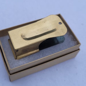 US WWII Cricket Signal in Box Clicker Repro Brass Airborne Paratrooper Arrives polished. image 7