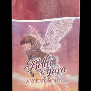 Boîte de présentation Blister Booster Blister pour Cartes à collectionner Ancient Lights Bella Sara - Scellée en usine - 12 boosters. 7 cartes par paquet.