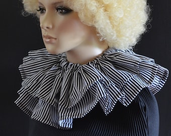 Black and white narrow stripe clown circus collar - fancy dress ruff