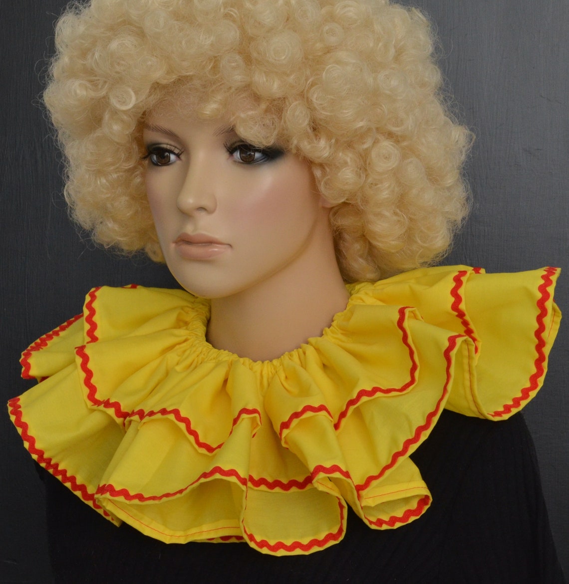 Yellow and Red Circus Clown Collar, Fancy Dress Neck Ruff/ruffle, 2 ...