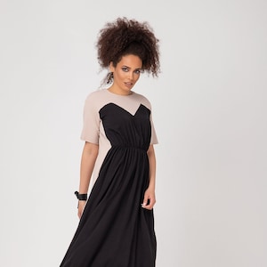 Midiklänning med sweatshirt: Plusstorlek svart och beige bomullsblandning