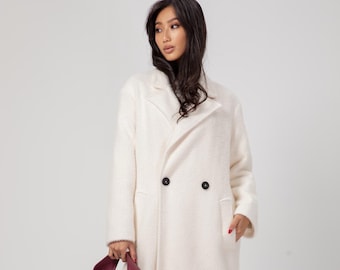 Mirella Women Wool Coat, Overcoat, Minimalist Clothing, Pocket Coat, Elegant Coat, Womens Outerwear, White Winter Coat