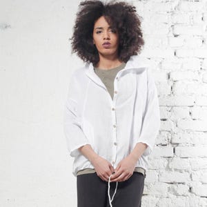 White Linen Sweatshirt, Hoodie Top, White Blouse, Linen Clothing, Buttoned Top, Casual Sweatshirt, Bohemian Blouse, Urban Top, Party Shirt