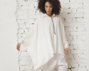 Tunique blanche, chemise extravagante, tunique col, chemise tunique d’été, vêtements futuristes, tunique femme, vêtements boho, chemise taille plus