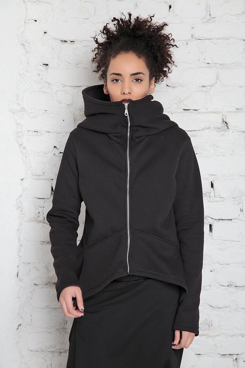 Black oversized hoodie with zipper for women