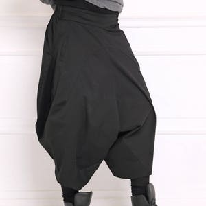 Pantalones de harén para mujeres, pantalones de talla grande, pantalones negros, pantalones de entrepierna, pantalones Capri, ropa urbana, pantalones de calle, pantalones anchos, pantalones sueltos, A3054 imagen 2