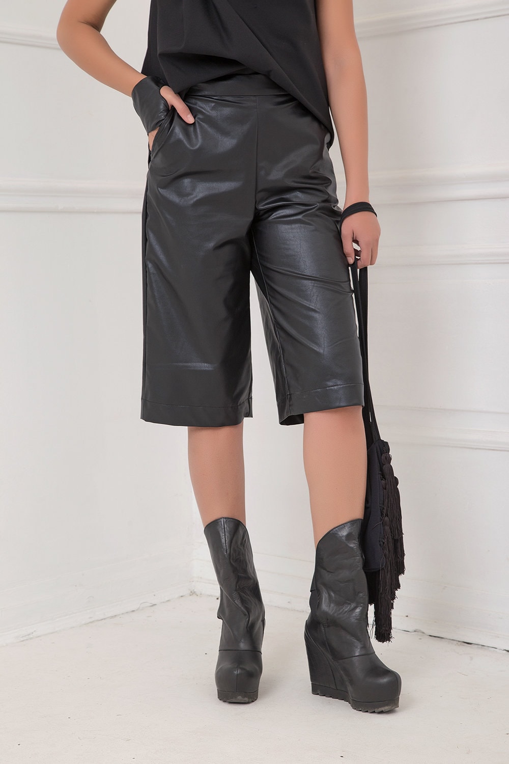 春夏新作 Short Women, for Pants Pants, Pants Leather Eco Pants, Black パンツ