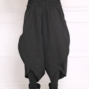 Pantalones de harén para mujeres, pantalones de talla grande, pantalones negros, pantalones de entrepierna, pantalones Capri, ropa urbana, pantalones de calle, pantalones anchos, pantalones sueltos, A3054 imagen 8